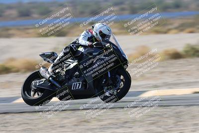 media/Nov-16-2025-Race Pace (Sun) [[8c5fa54630]]/Verified Riders/3-Turn 14 (1045am)/